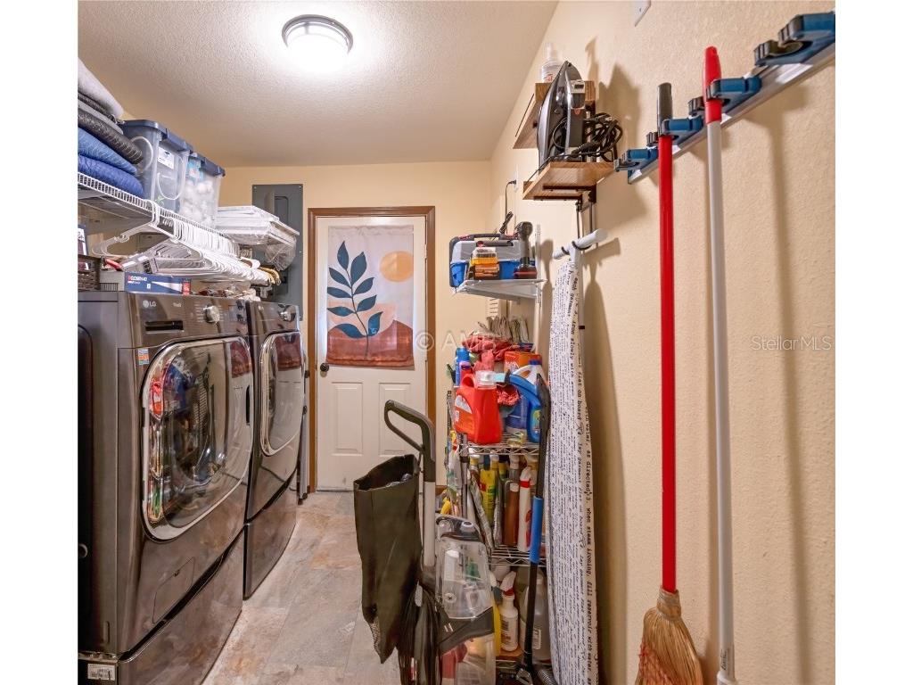 82 Young Drive Inglis FL 34449 OM711846 image30