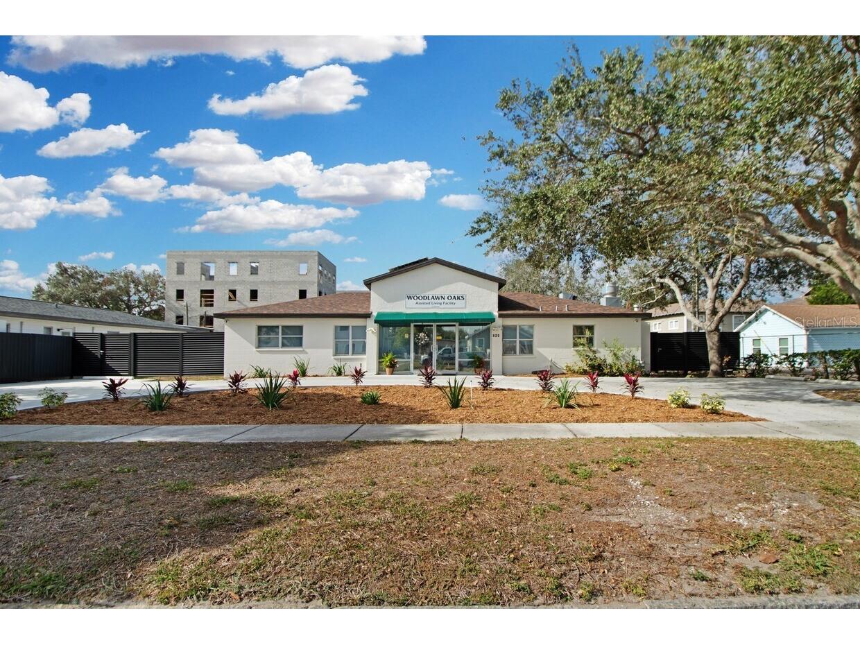 820 15th Street N Saint Petersburg FL 33705 TB8488309 image1