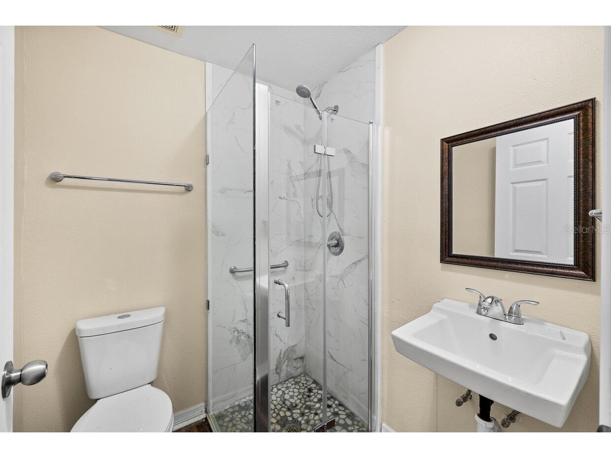 820 15th Street N Saint Petersburg FL 33705 TB8488309 image12