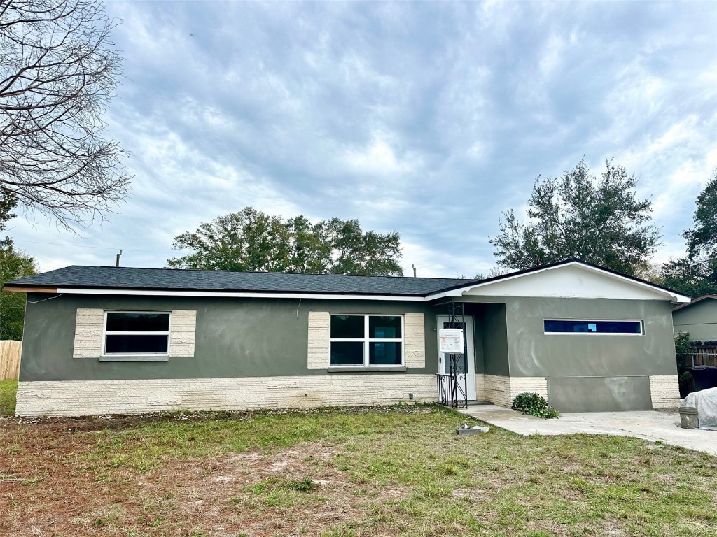 820 77th Avenue N Saint Petersburg FL 33702 U8228601 image1