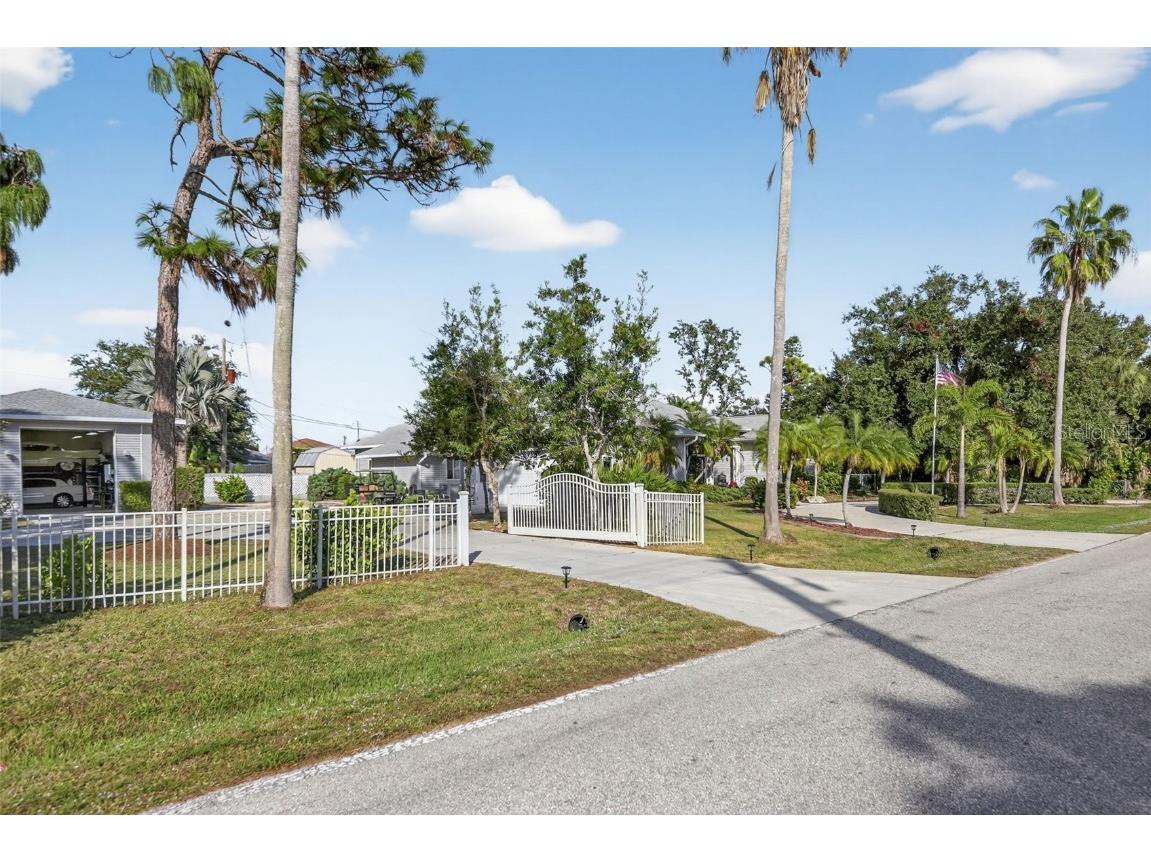 820 Bayshore Drive Englewood FL 34223 GC535907 image4