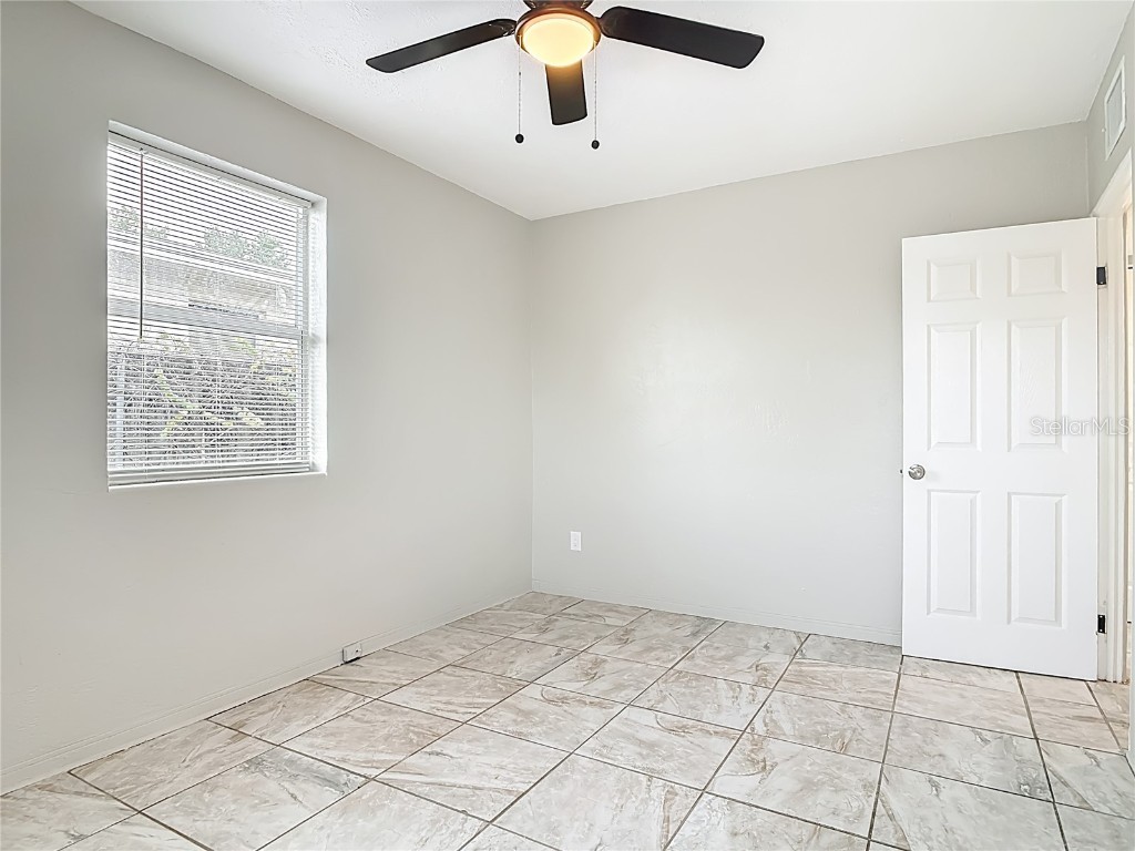 820 Berkshire Road Daytona Beach FL 32117 V4946017 image22