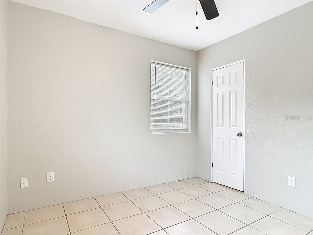 820 Berkshire Road Daytona Beach FL 32117 V4946017 image24