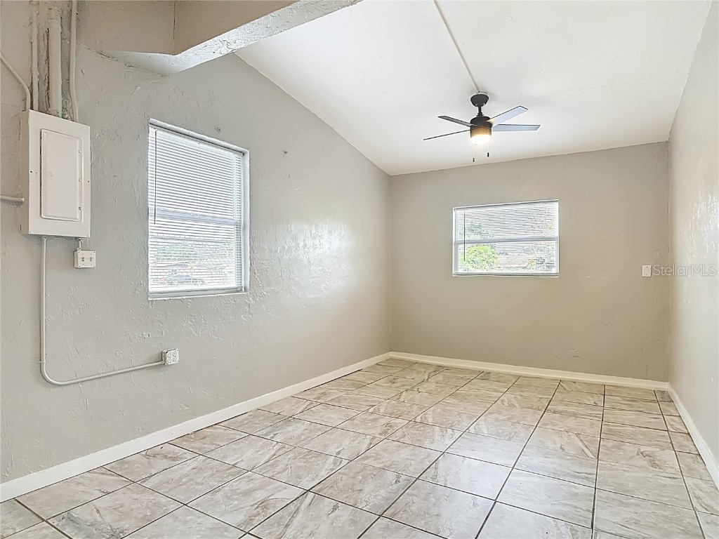 820 Berkshire Road Daytona Beach FL 32117 V4946017 image28