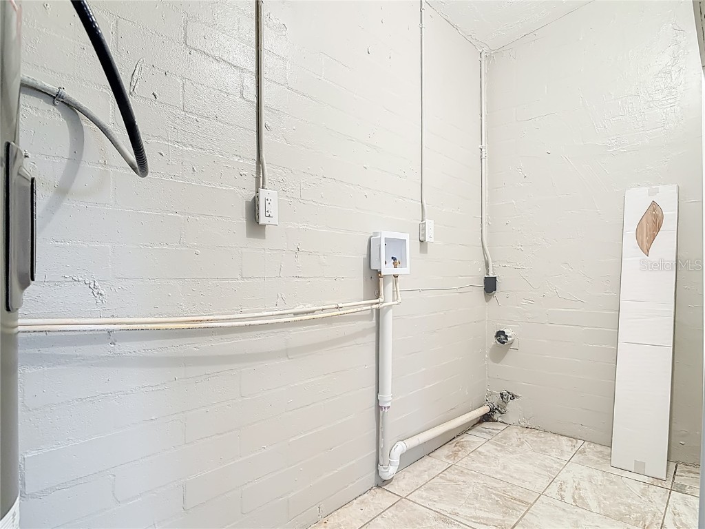 820 Berkshire Road Daytona Beach FL 32117 V4946017 image32