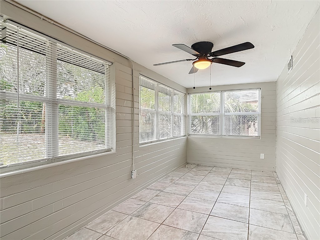 820 Berkshire Road Daytona Beach FL 32117 V4946017 image33