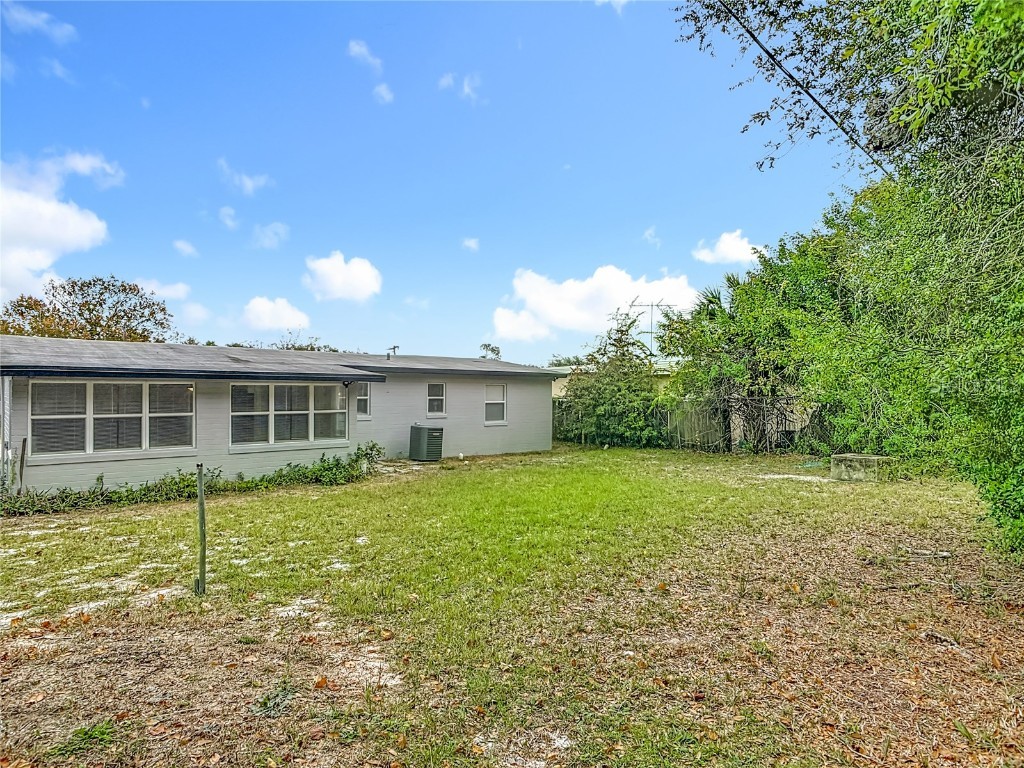 820 Berkshire Road Daytona Beach FL 32117 V4946017 image40