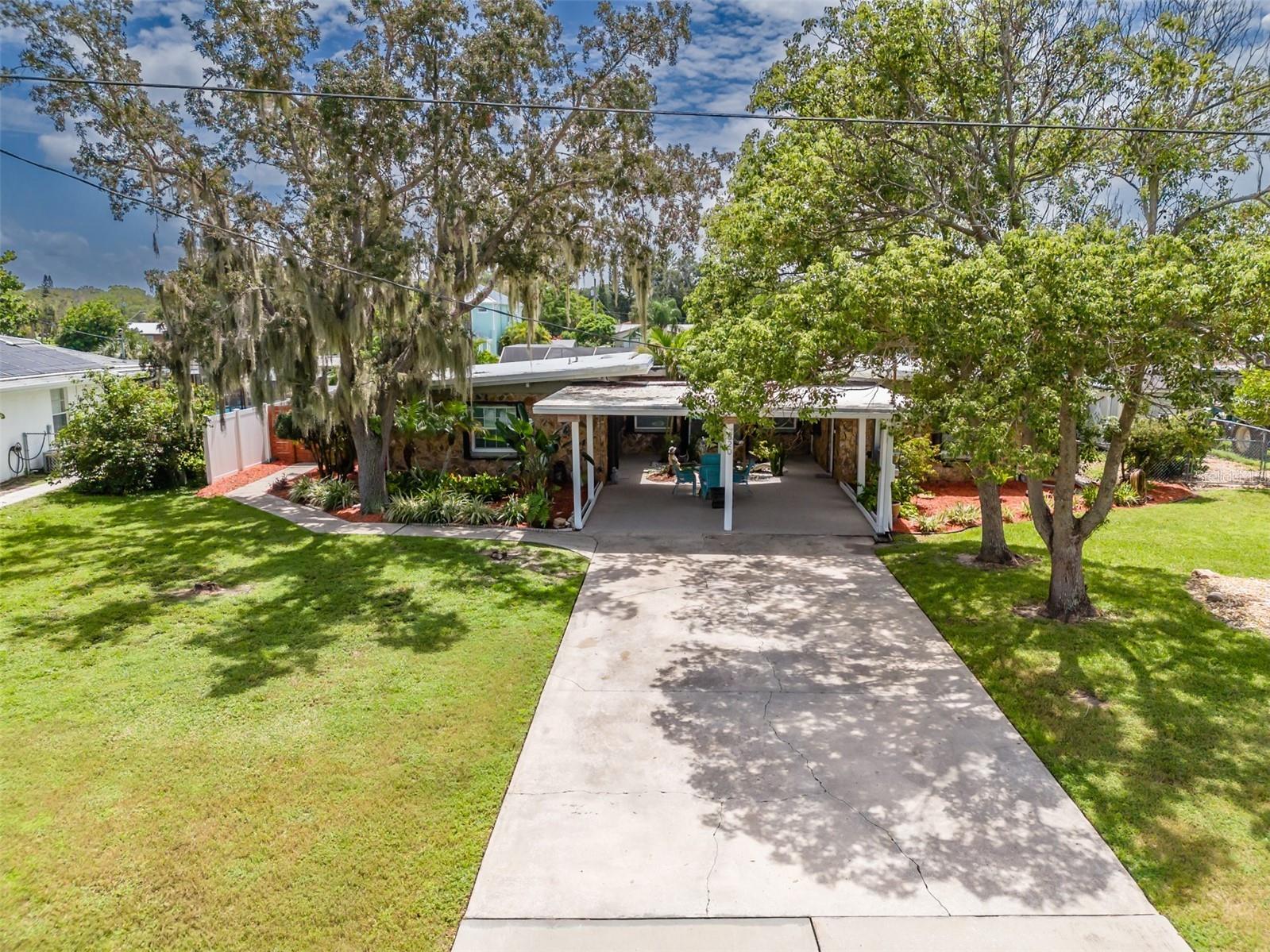 820 Blue Heron Boulevard Ruskin FL 33570 TB8423423 image2