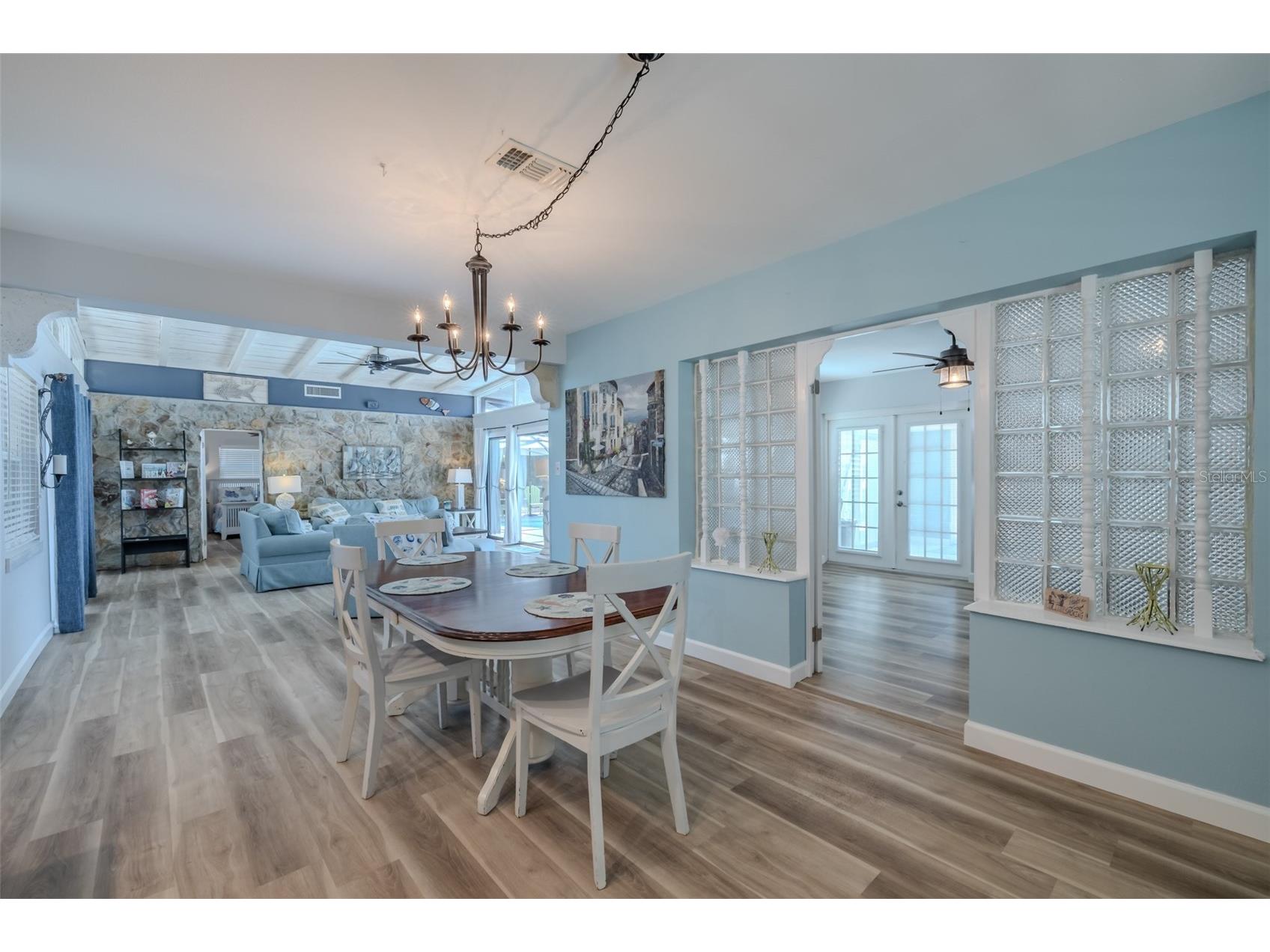 820 Blue Heron Boulevard Ruskin FL 33570 TB8423423 image20