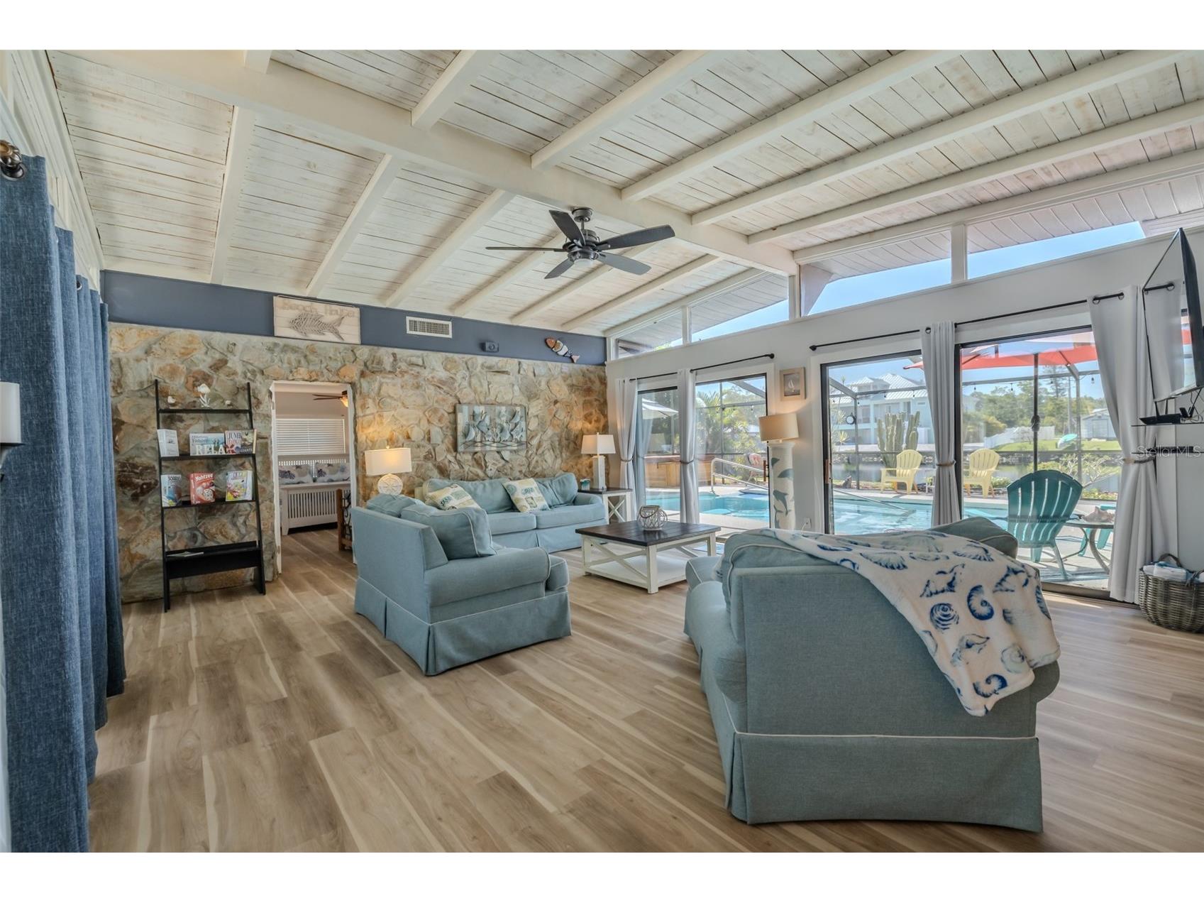 820 Blue Heron Boulevard Ruskin FL 33570 TB8423423 image21