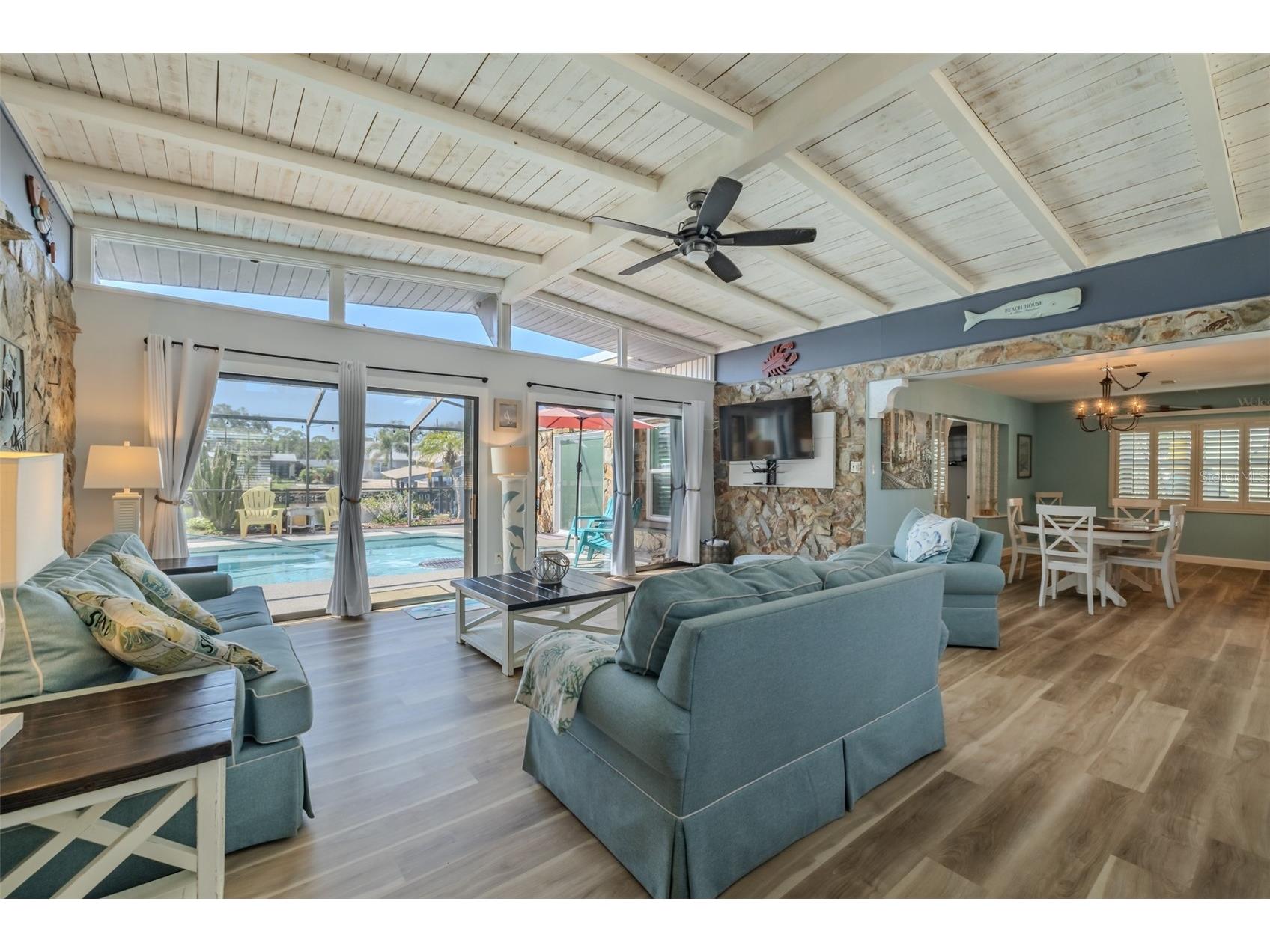 820 Blue Heron Boulevard Ruskin FL 33570 TB8423423 image22