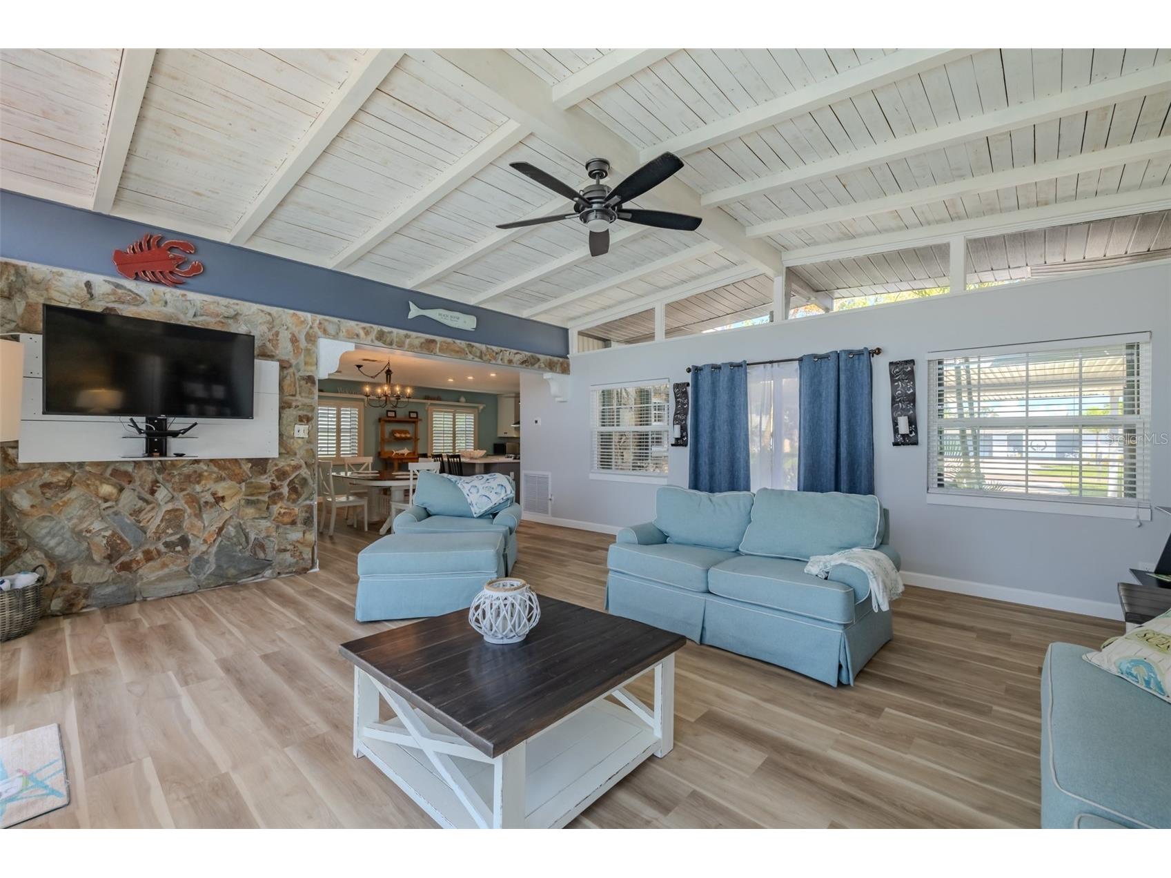 820 Blue Heron Boulevard Ruskin FL 33570 TB8423423 image24