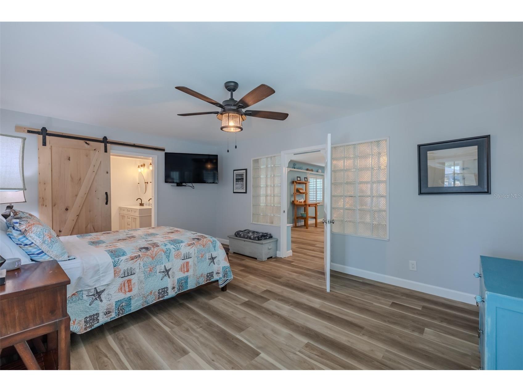 820 Blue Heron Boulevard Ruskin FL 33570 TB8423423 image27