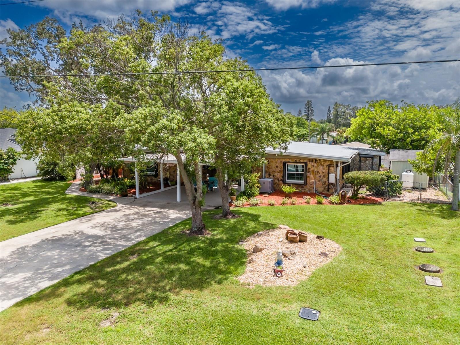 820 Blue Heron Boulevard Ruskin FL 33570 TB8423423 image4