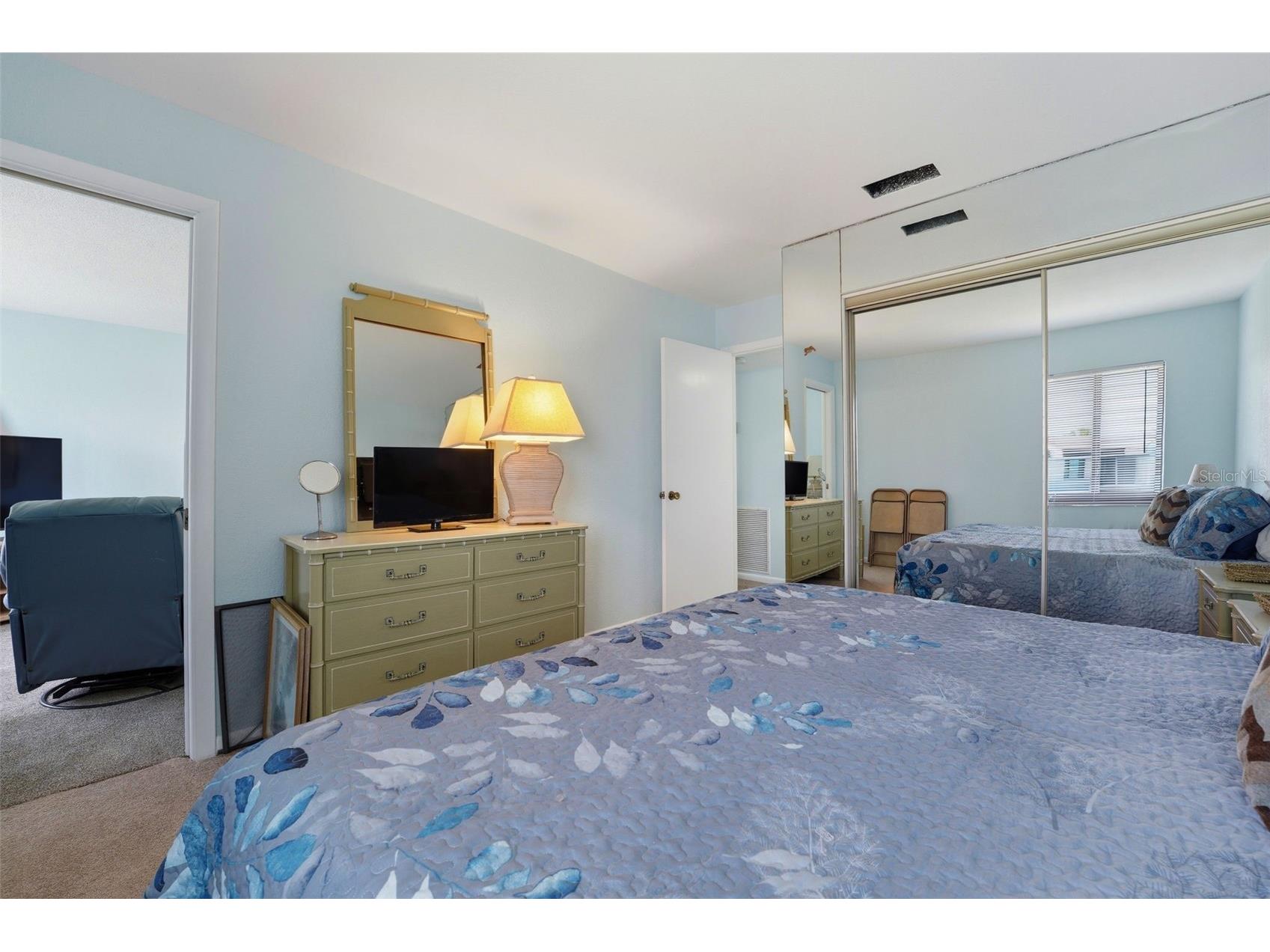 820 Capri Isles Boulevard #202 Venice FL 34292 N6143357 image20