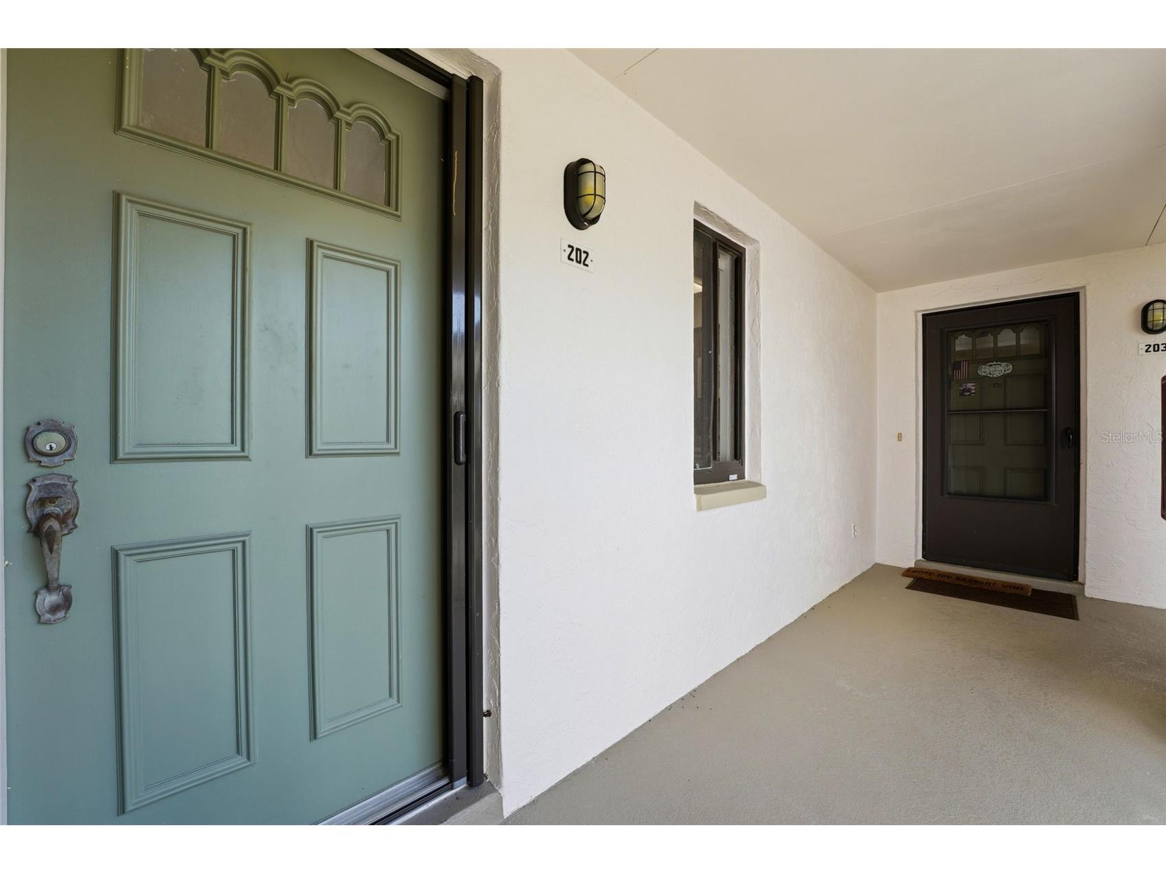 820 Capri Isles Boulevard #202 Venice FL 34292 N6143357 image3