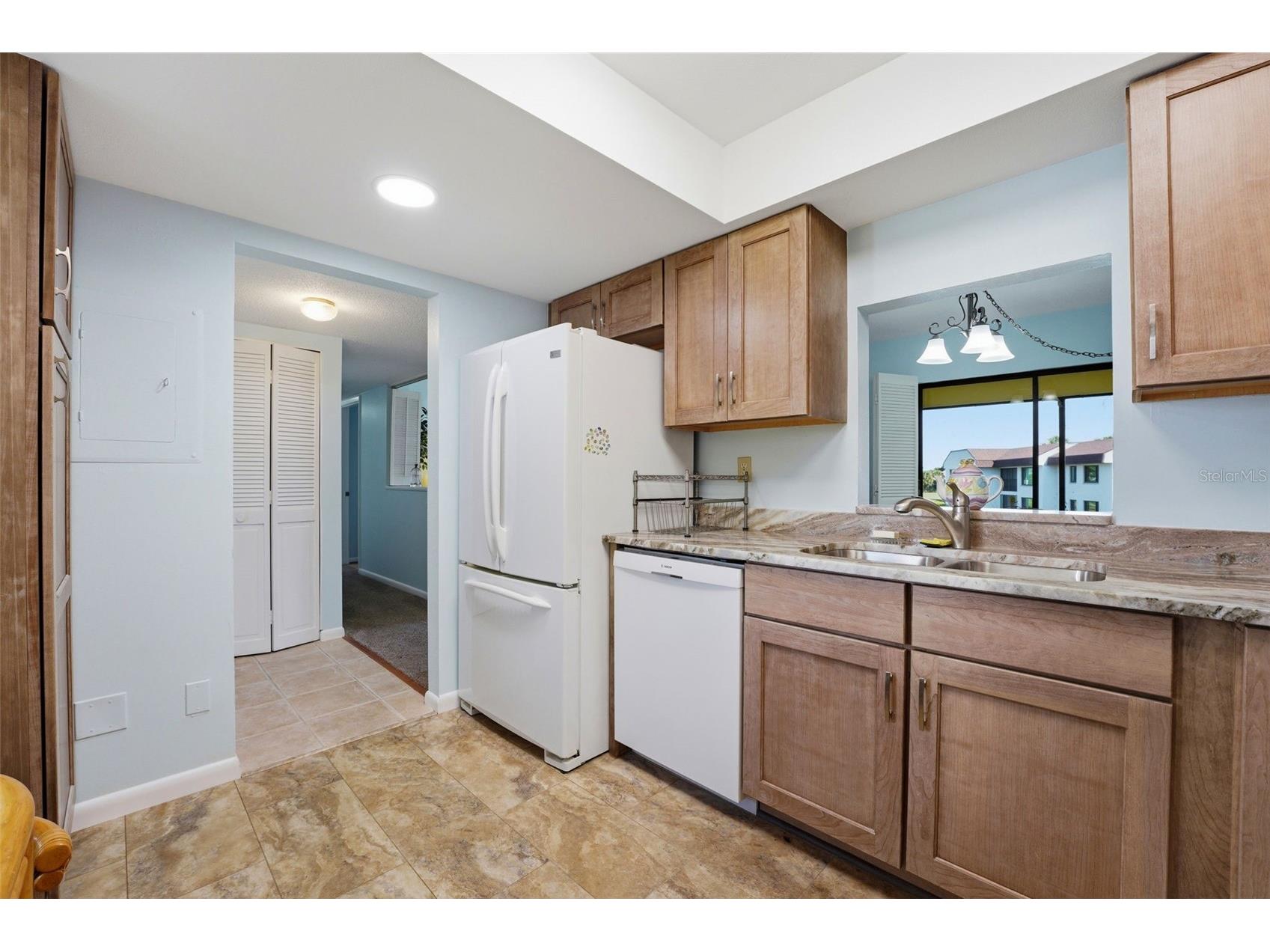 820 Capri Isles Boulevard #202 Venice FL 34292 N6143357 image6