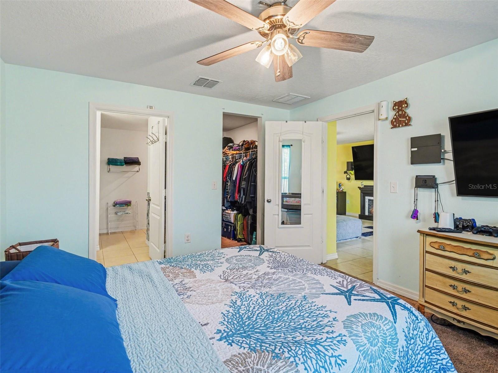 820 Chatham Walk Drive Ruskin FL 33570 TB8502969 image12