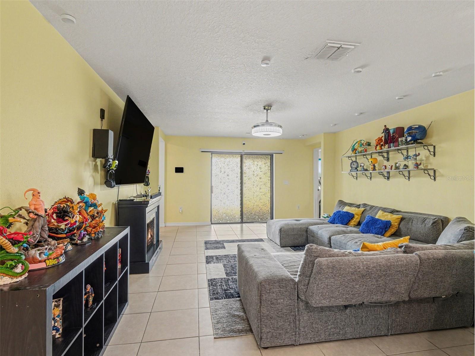 820 Chatham Walk Drive Ruskin FL 33570 TB8502969 image7