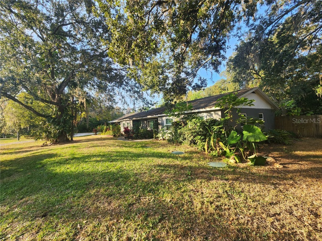 820 Crenshaw Lake Road Lutz FL 33548 TB8453386 image41