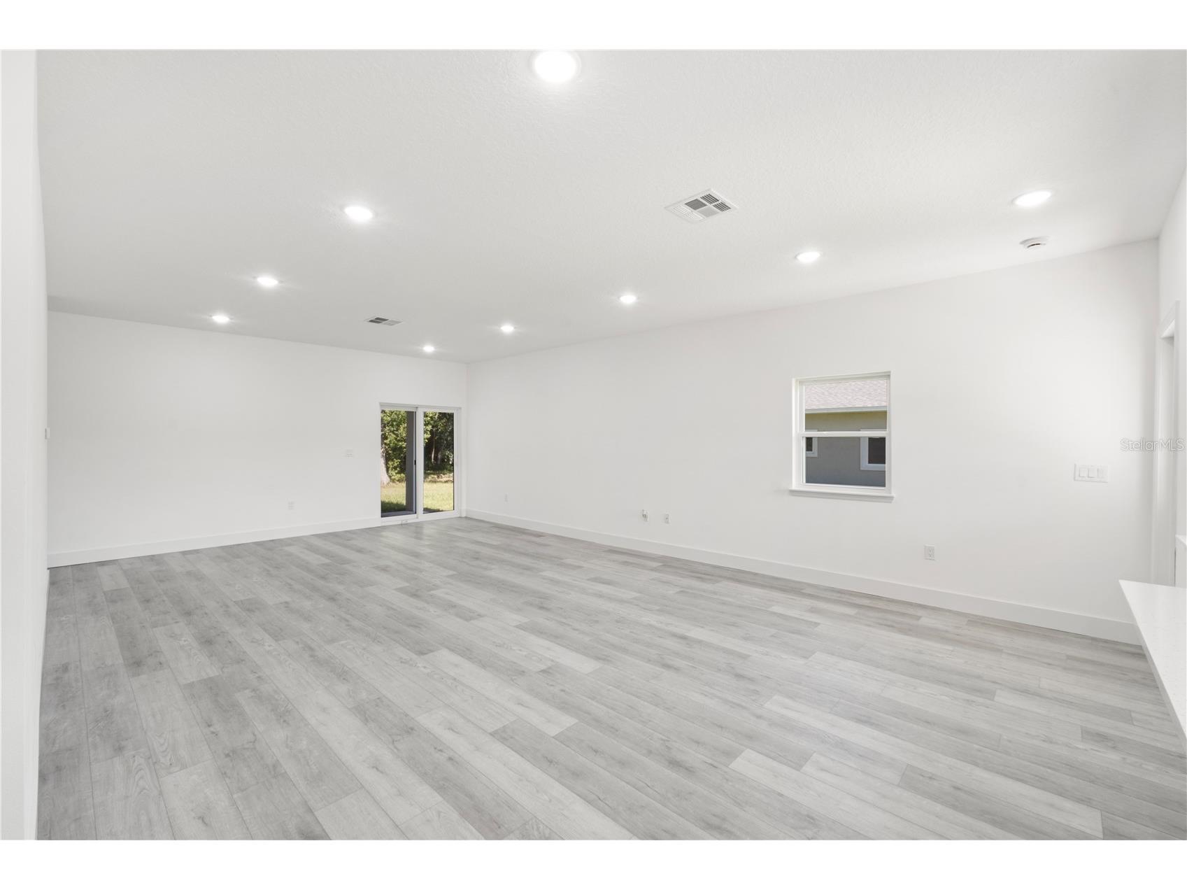 820 E Desoto Street Clermont FL 34711 O6395070 image2
