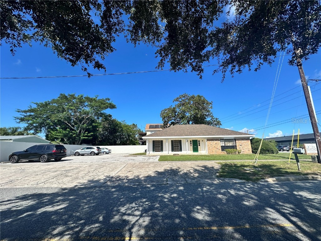 820 E Orange Ave Eustis FL 32726 O6337087 image3