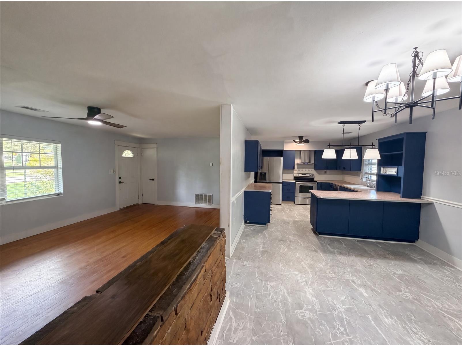 820 E Wisconsin Avenue Deland FL 32724 O6414012 image2