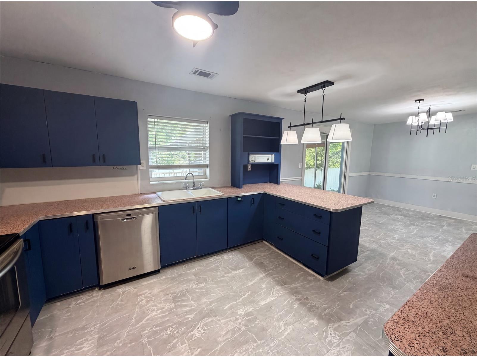 820 E Wisconsin Avenue Deland FL 32724 O6414012 image6