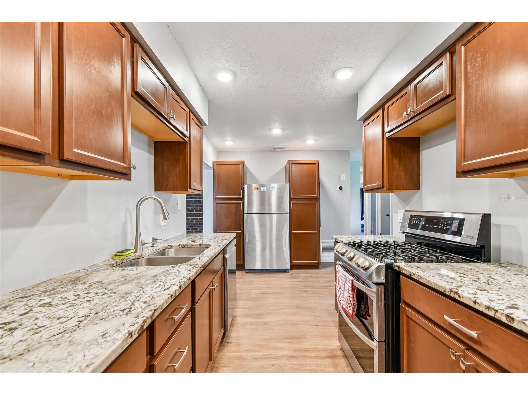 820 Georgia Avenue Longwood FL 32750 - LAKE WAYMAN O6395730 image4