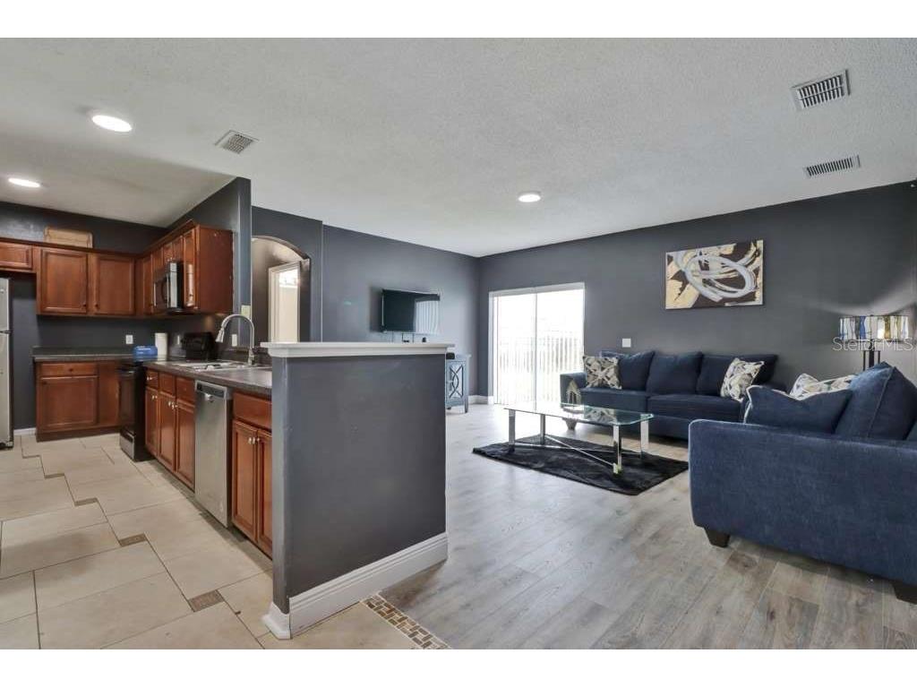 820 Grantham Drive Kissimmee FL 34758 L4957617 image10