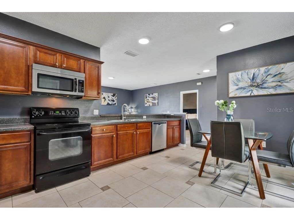 820 Grantham Drive Kissimmee FL 34758 L4957617 image8