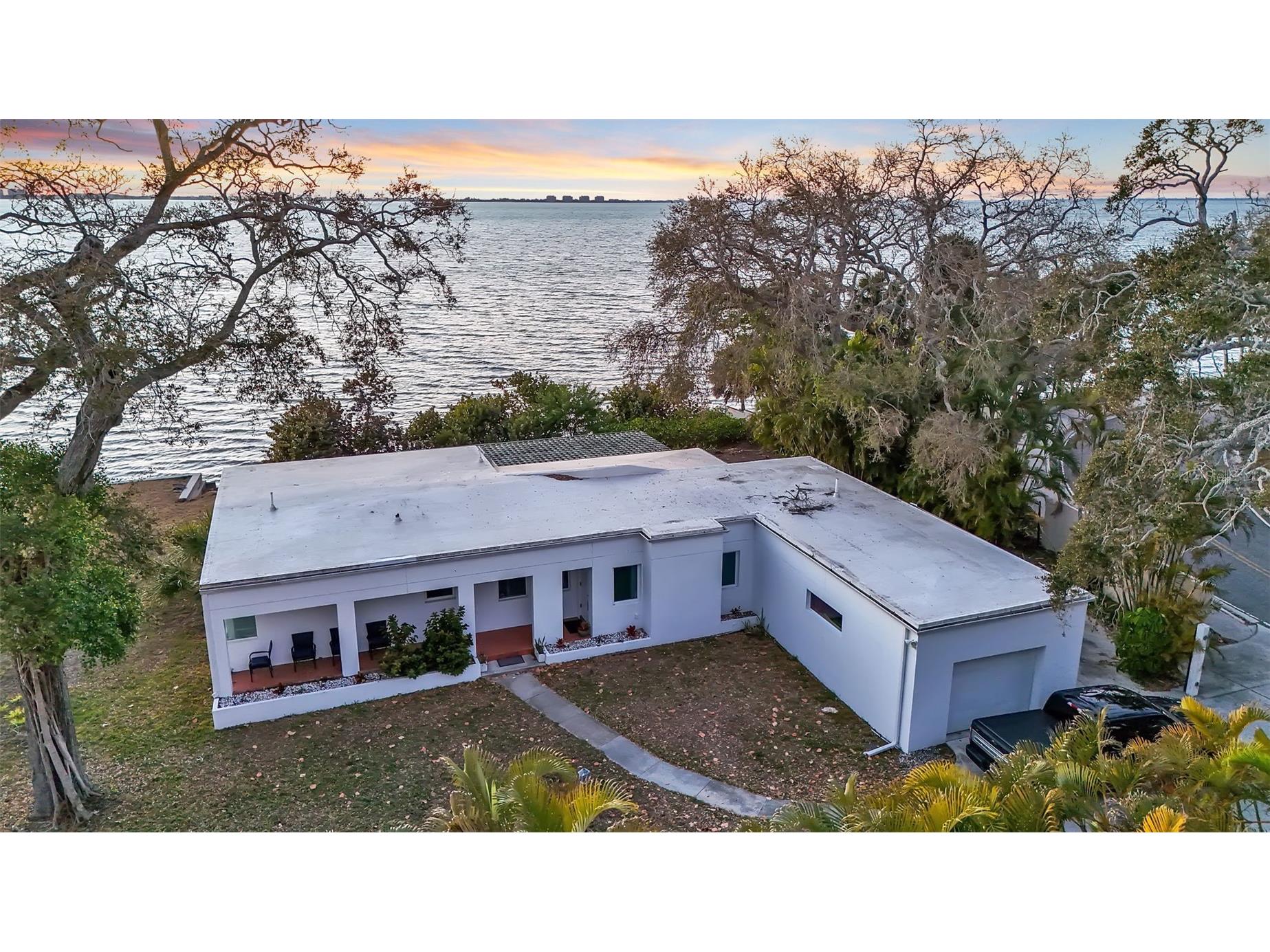 820 Indian Beach Drive Sarasota FL 34234 - SARASOTA BAY A4684254 image6