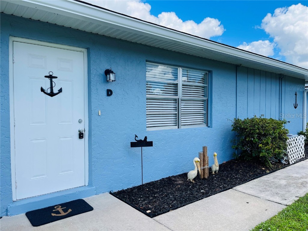 820 Kings Court #D Punta Gorda FL 33950 C7497239 image1