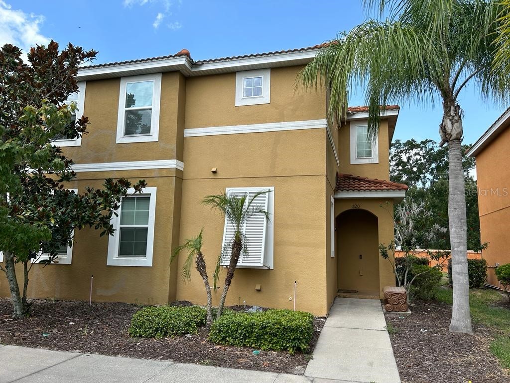 820 Las Fuentes Drive Kissimmee FL 34746 O6135062 image1