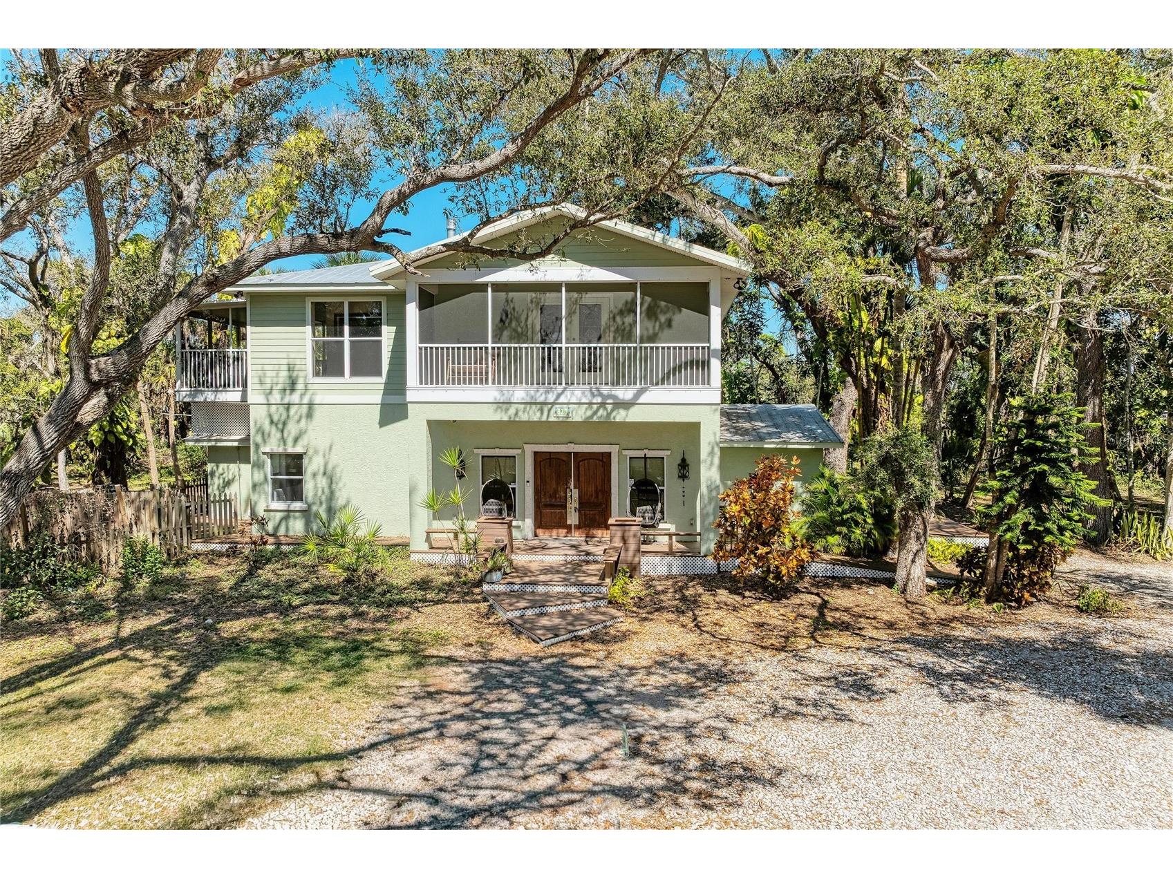 820 N Elm Street Englewood FL 34223 A4684053 image1