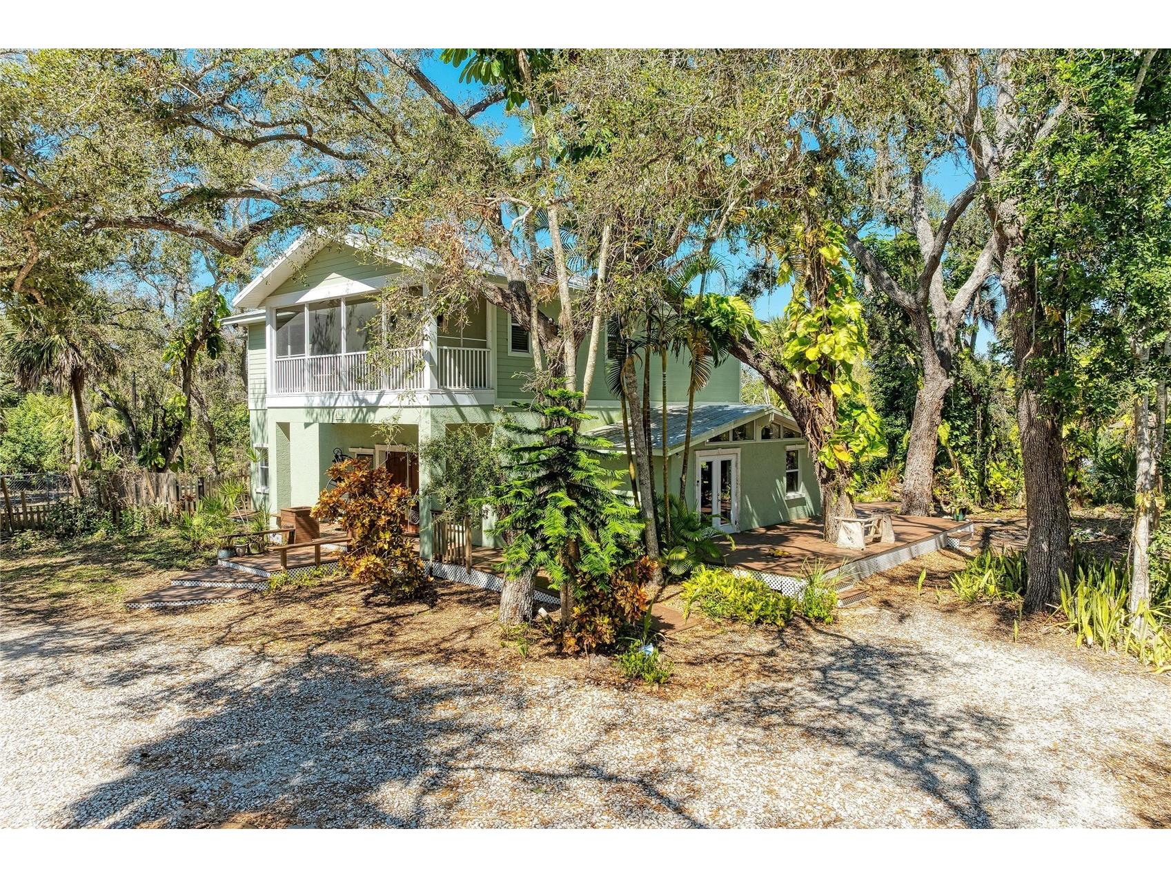820 N Elm Street Englewood FL 34223 A4684053 image24