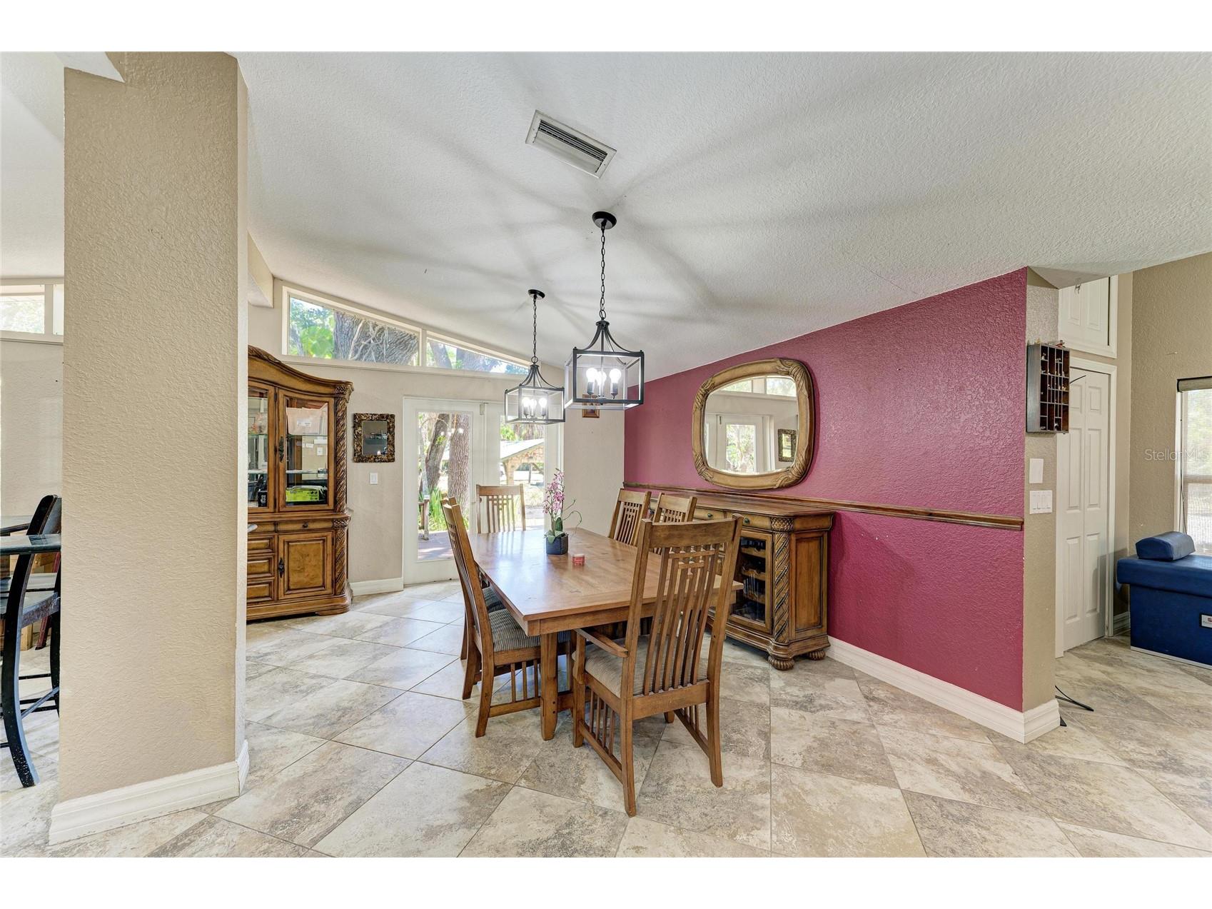 820 N Elm Street Englewood FL 34223 A4684053 image33
