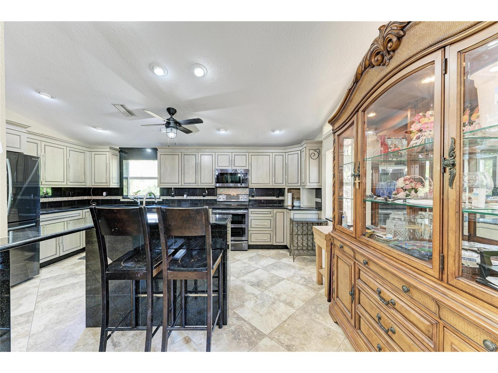 820 N Elm Street Englewood FL 34223 A4684053 image37