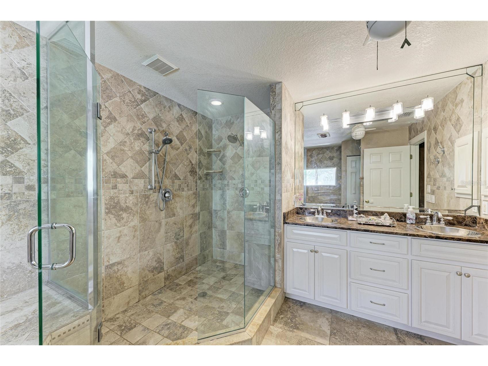 820 N Elm Street Englewood FL 34223 A4684053 image54