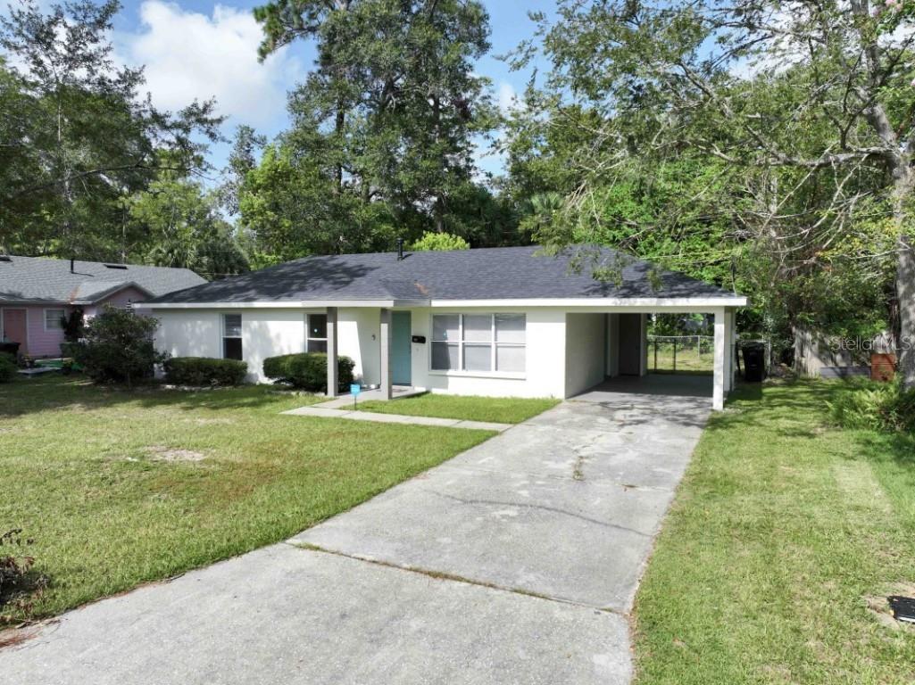 820 NE 24th Terrace Gainesville FL 32641 A4579658 image1