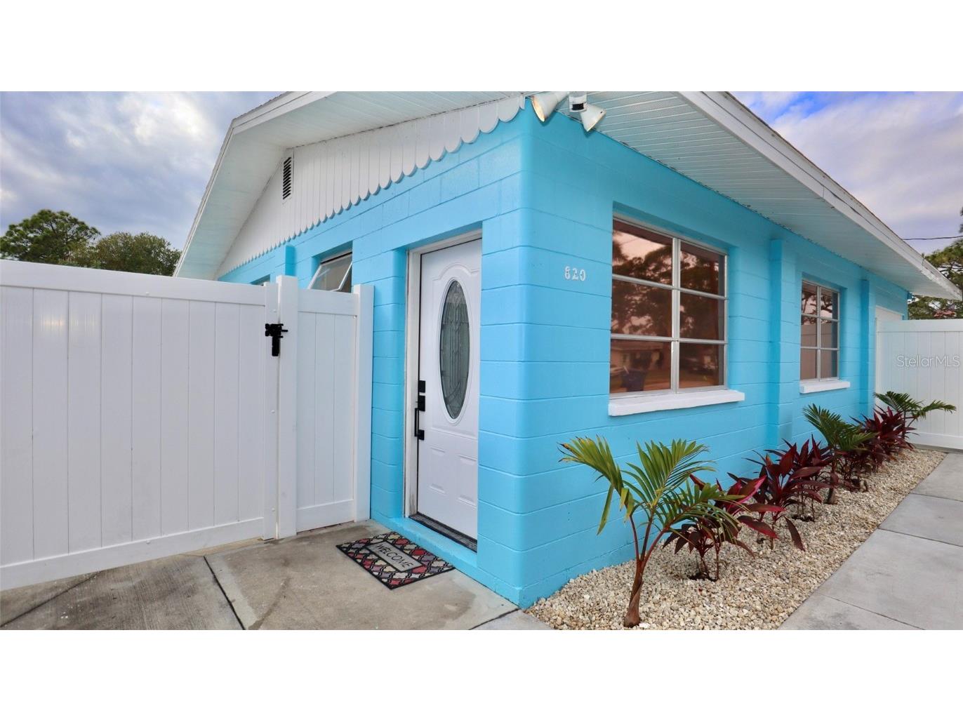 820 Palm Avenue Englewood FL 34223 A4558965 image1