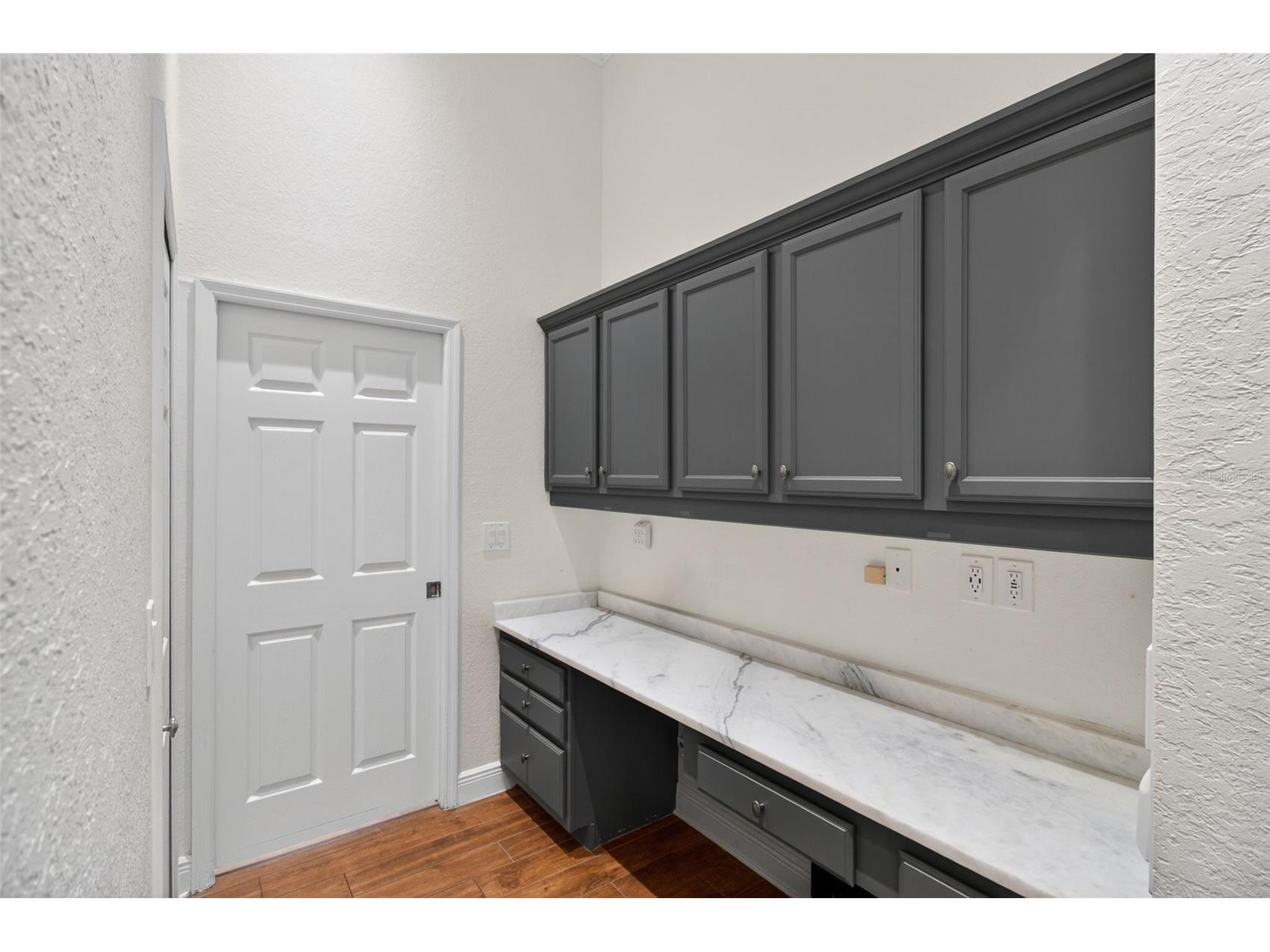 820 Sand Pine Drive NE Saint Petersburg FL 33703 - TAMPA BAY TB8513945 image23
