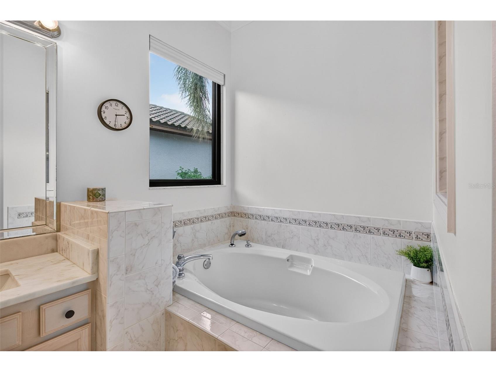 820 Sand Pine Drive NE Saint Petersburg FL 33703 - TAMPA BAY TB8513945 image28
