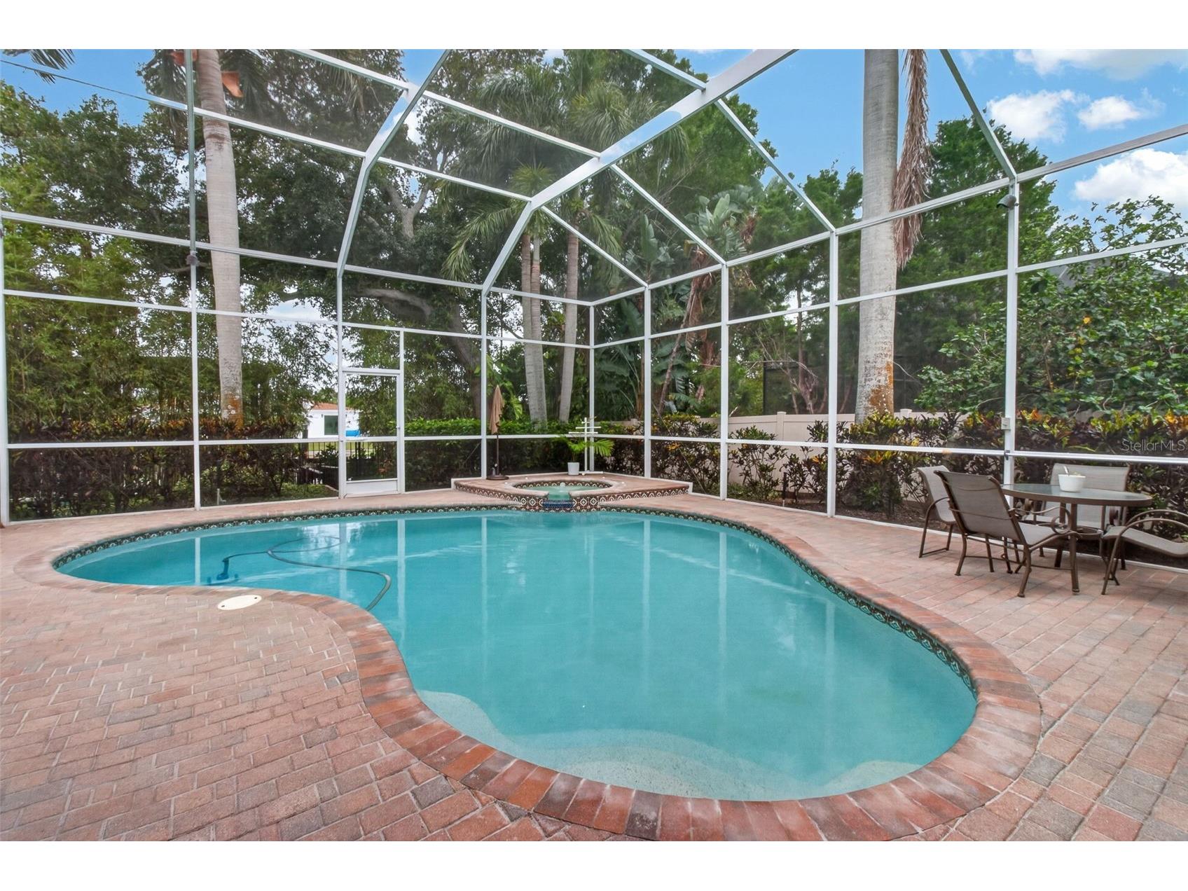 820 Sand Pine Drive NE Saint Petersburg FL 33703 - TAMPA BAY TB8513945 image35