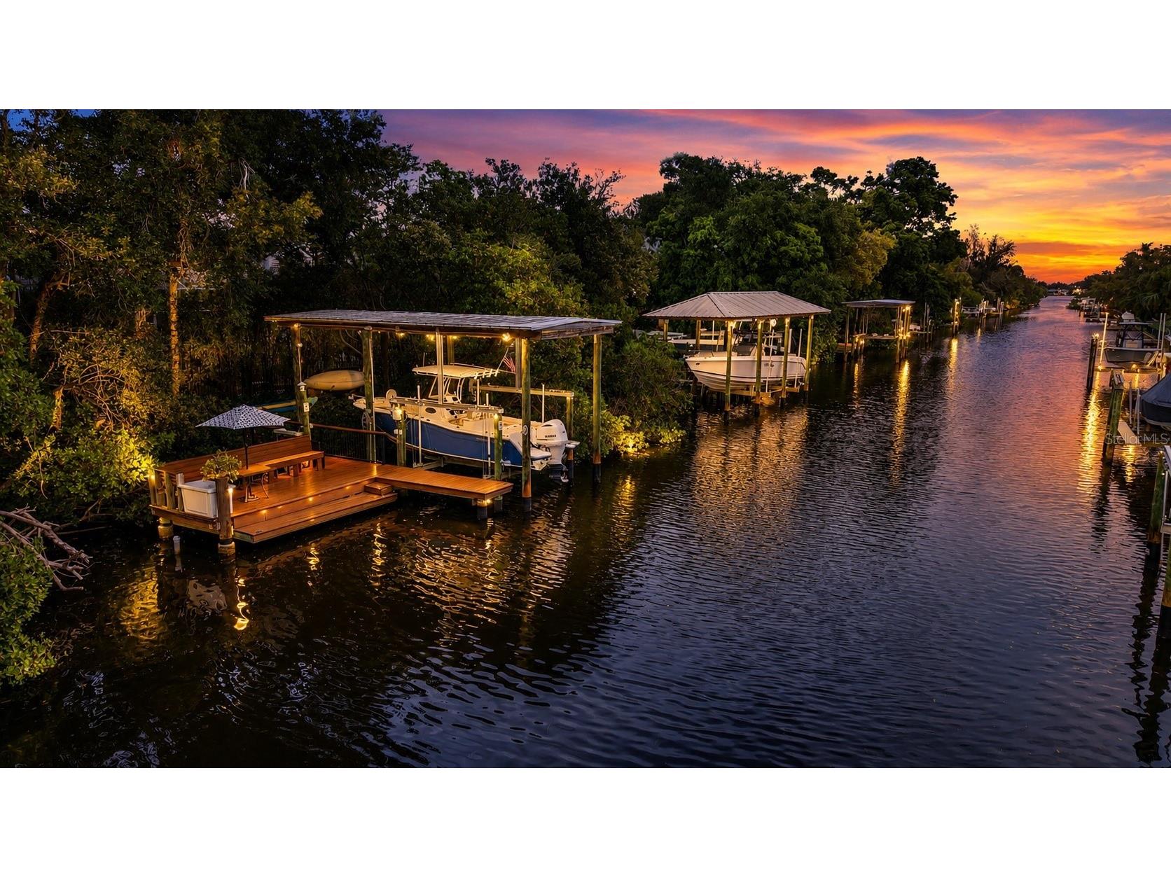 820 Sand Pine Drive NE Saint Petersburg FL 33703 - TAMPA BAY TB8513945 image4