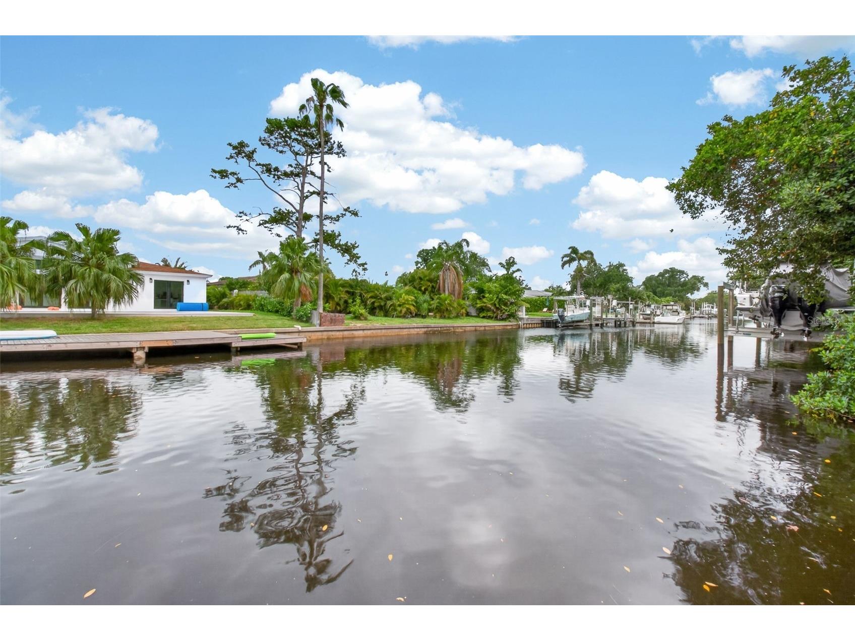820 Sand Pine Drive NE Saint Petersburg FL 33703 - TAMPA BAY TB8513945 image47