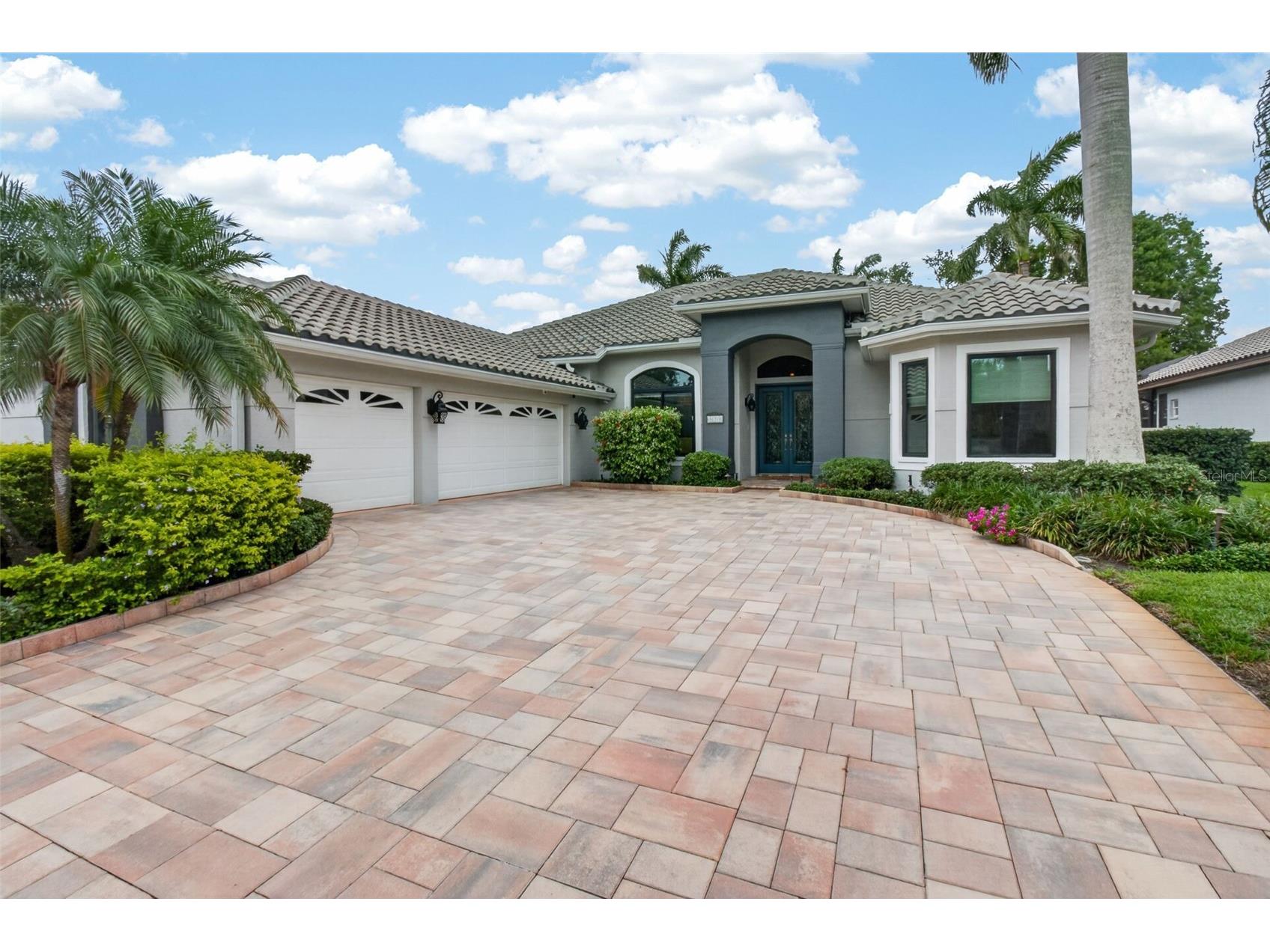 820 Sand Pine Drive NE Saint Petersburg FL 33703 - TAMPA BAY TB8513945 image5