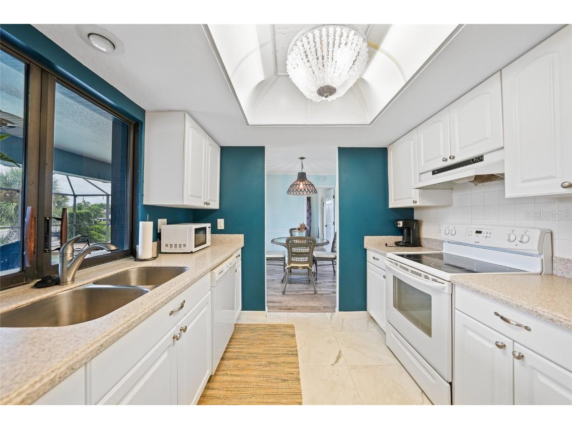 820 Santa Margerita Lane Punta Gorda FL 33950 C7514184 image11