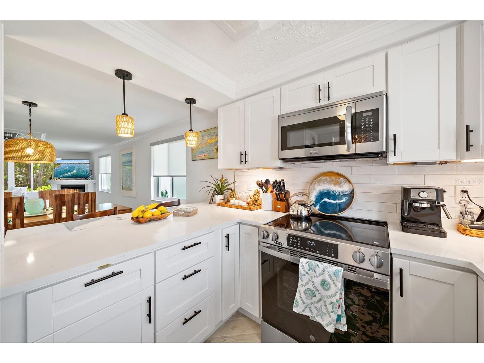 820 Spanish Drive S #. Longboat Key FL 34228 A4695386 image23