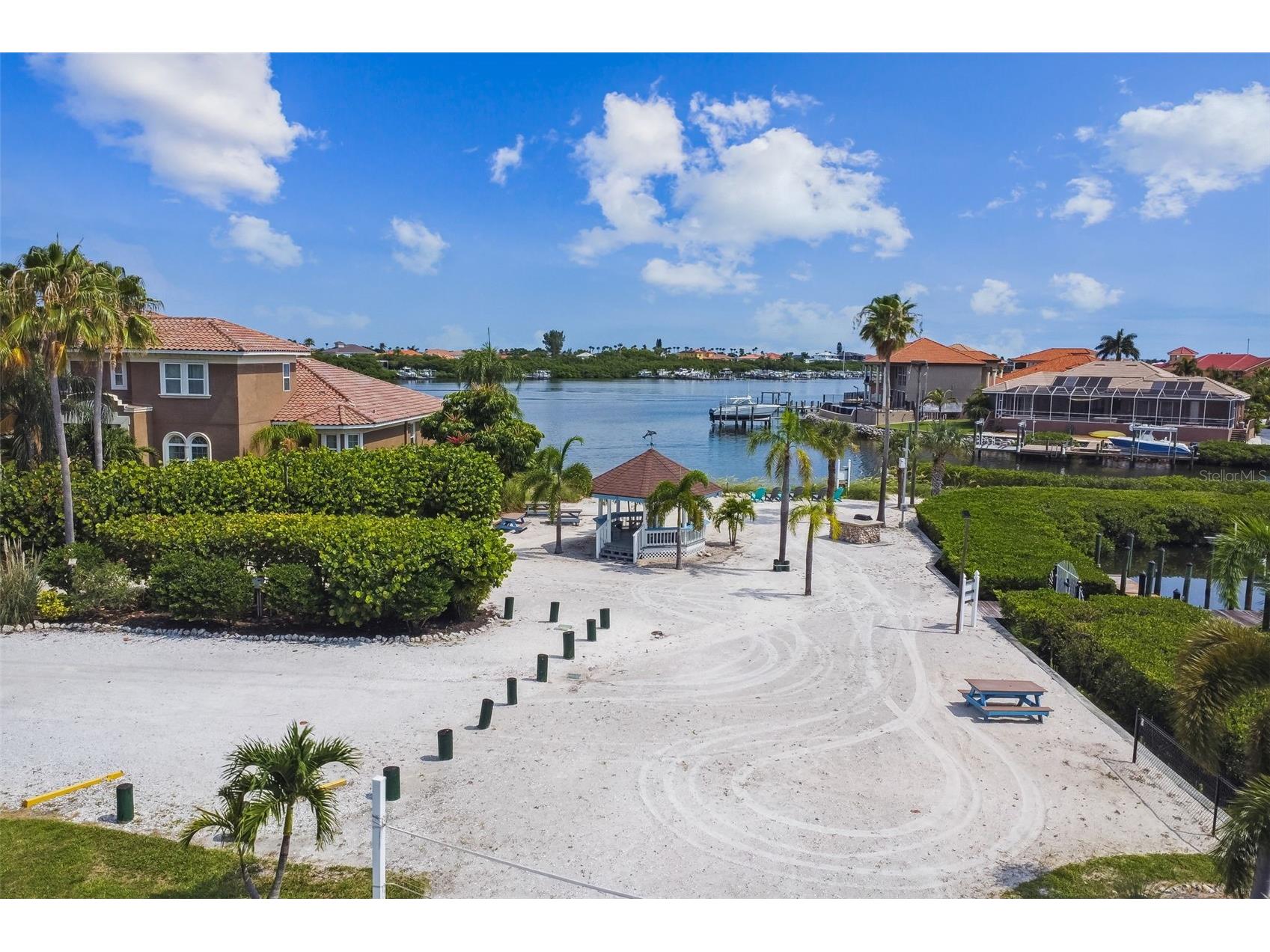 820 Symphony Isles Boulevard Apollo Beach FL 33572 TB8527405 image83
